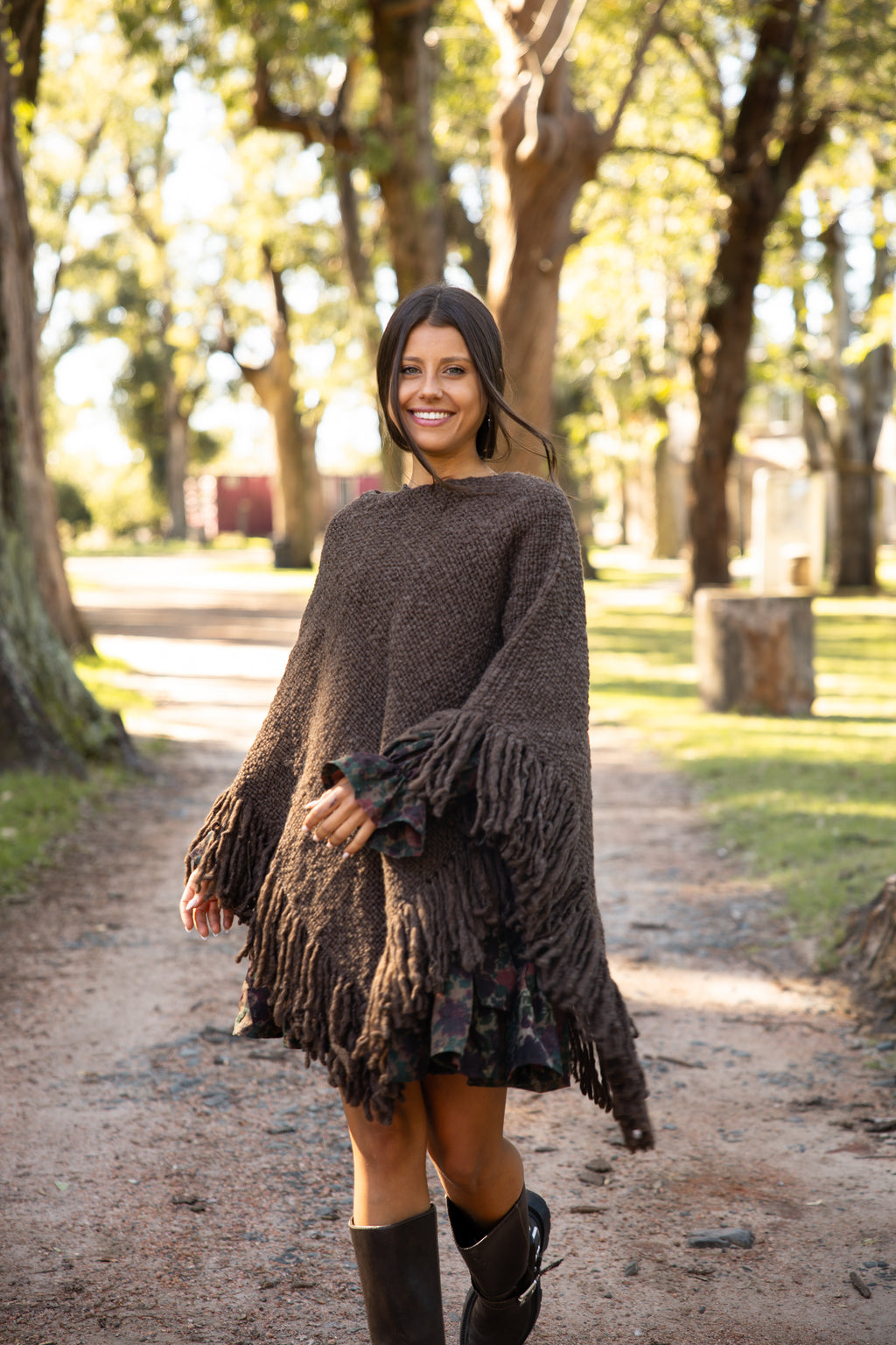 Poncho Cannes chocolate
